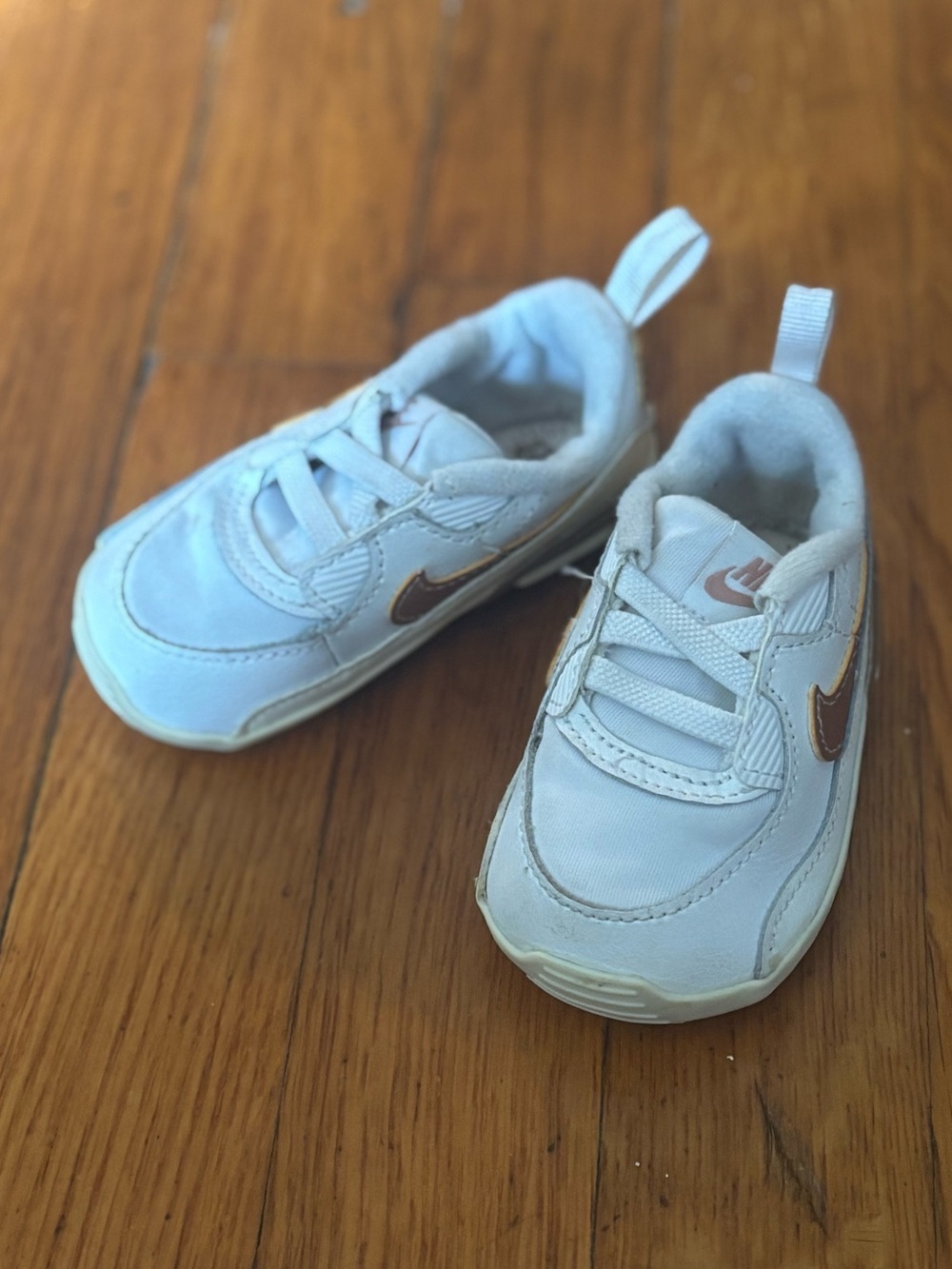 Nike baby White Sneakers with Brown Swoosh
